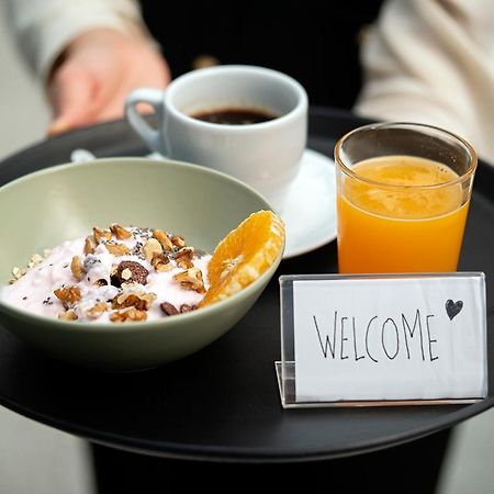 Hotel Amadeos - Matosinhos - Porto Екстер'єр фото