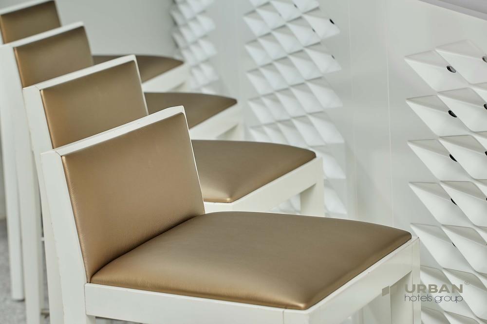 Hotel Amadeos - Matosinhos - Porto Екстер'єр фото