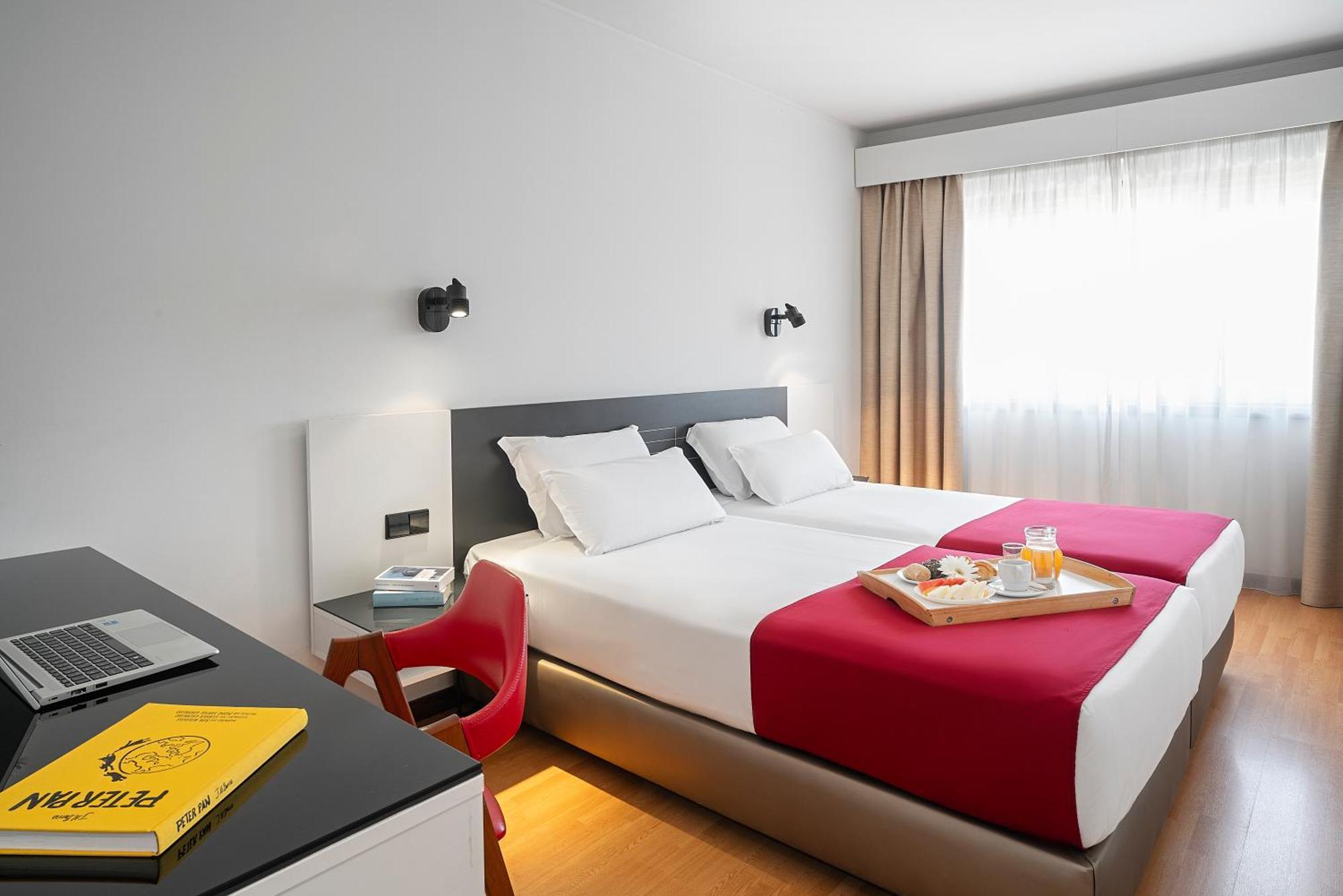 Hotel Amadeos - Matosinhos - Porto Екстер'єр фото