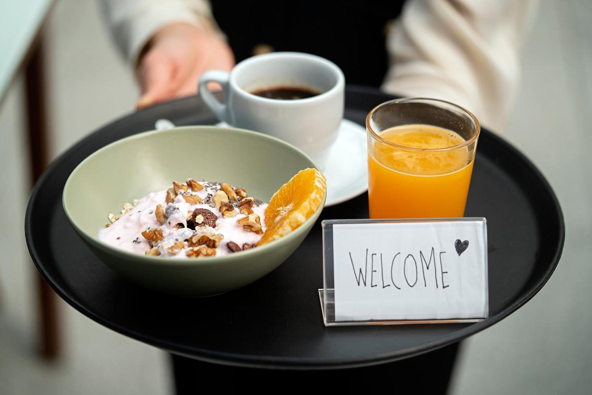 Hotel Amadeos - Matosinhos - Porto Екстер'єр фото