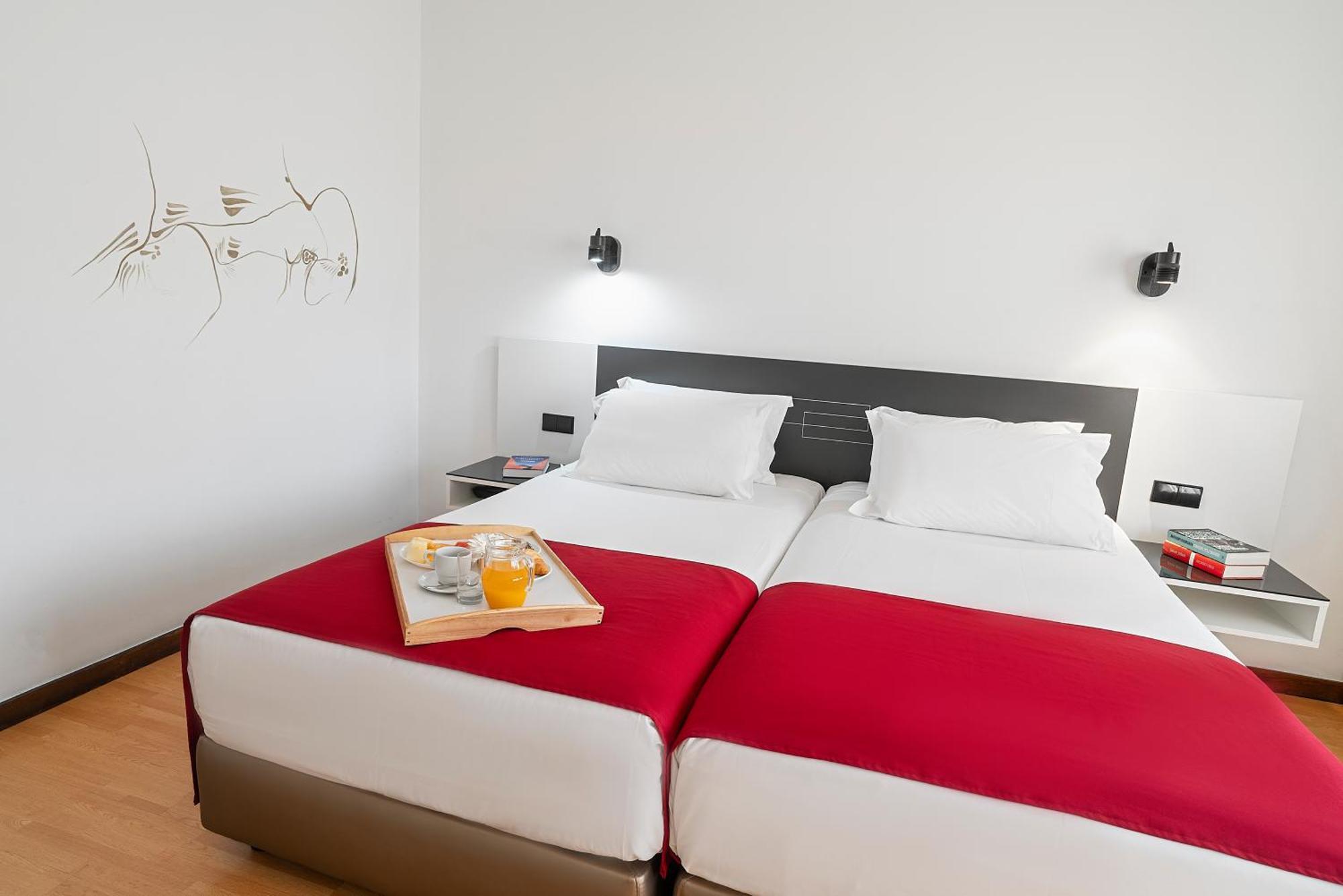 Hotel Amadeos - Matosinhos - Porto Екстер'єр фото