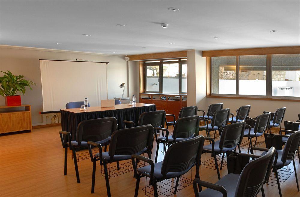 Hotel Amadeos - Matosinhos - Porto Екстер'єр фото
