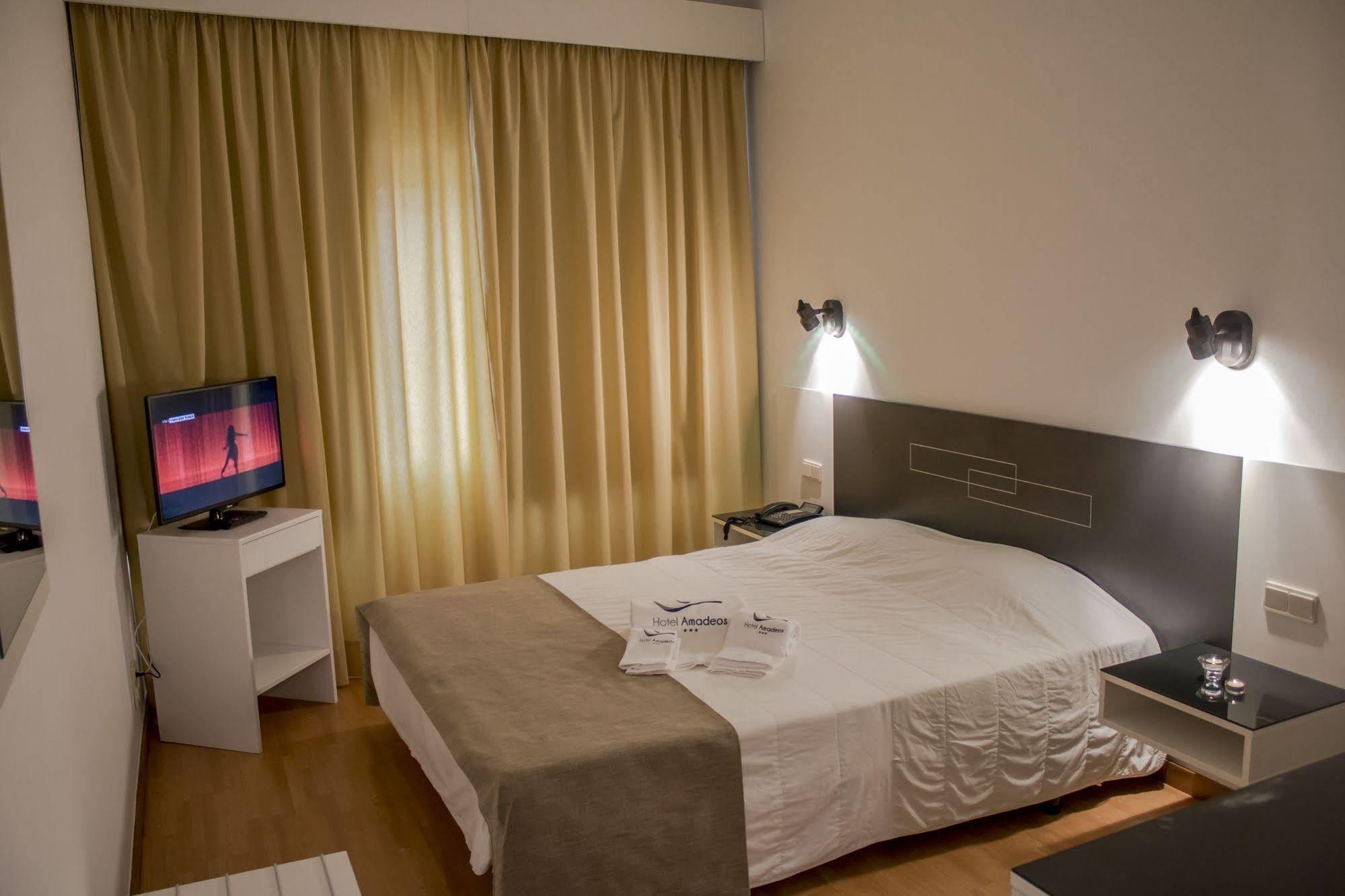 Hotel Amadeos - Matosinhos - Porto Екстер'єр фото
