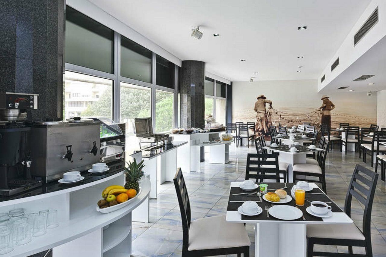 Hotel Amadeos - Matosinhos - Porto Екстер'єр фото