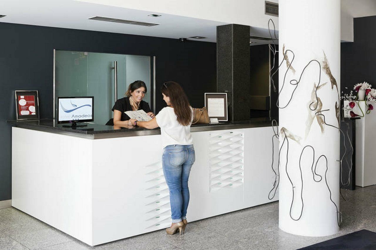 Hotel Amadeos - Matosinhos - Porto Екстер'єр фото